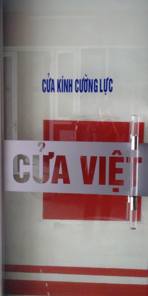 Cửa kính cường lực Việt Pháp